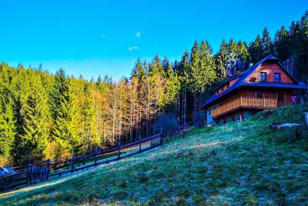 Biofarma Na Luce Villa Velké Karlovice Buitenkant foto